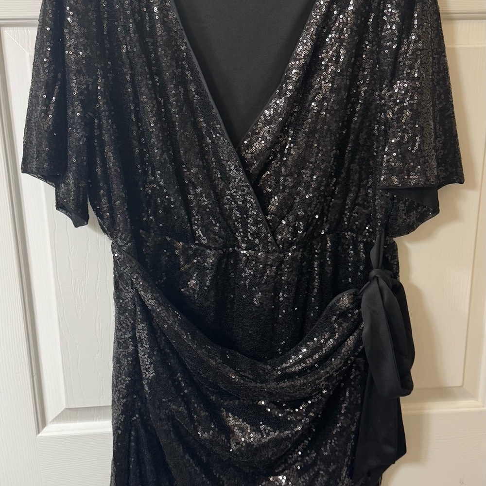 BloomChic Black Sequin Asymmetrical Dress